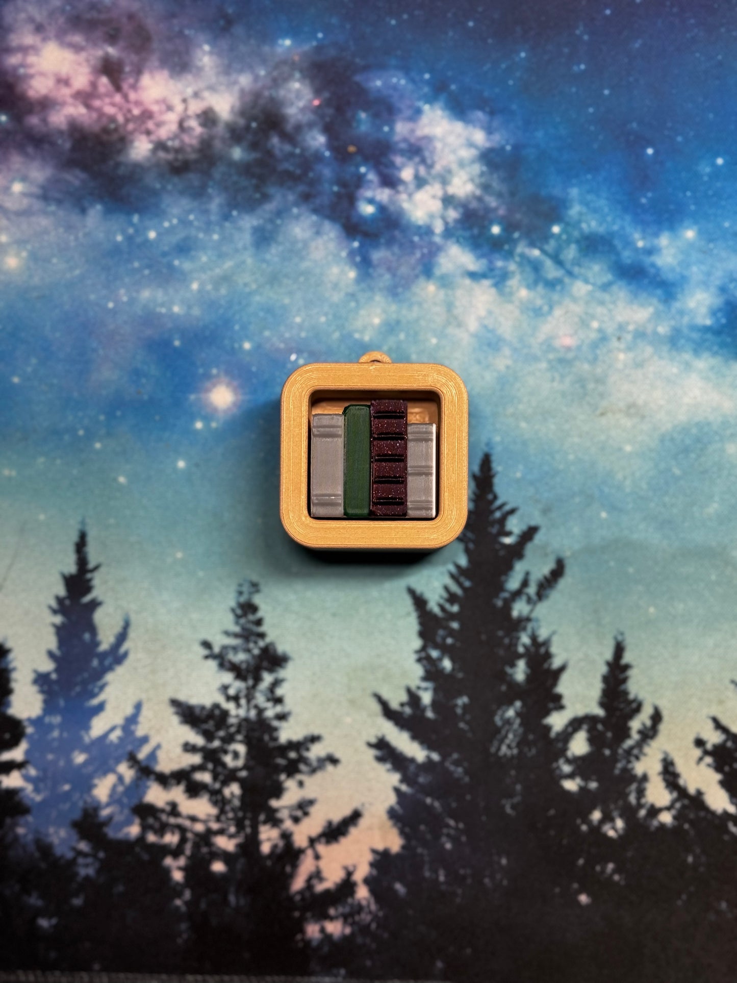 Bookshelf Clicker – Fidget Toy for Book Lovers (Classic Library, Cozy Reader, Dark Academia | Square or Circle Shelf)